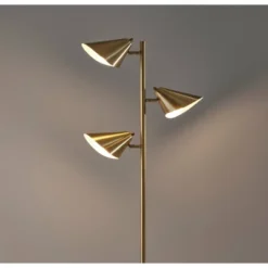 Hawthorne Tree Lamp Antique Brass - Adesso -Adesso GUEST 000c5cd2 071c 4641 9b3e 9e942b738823